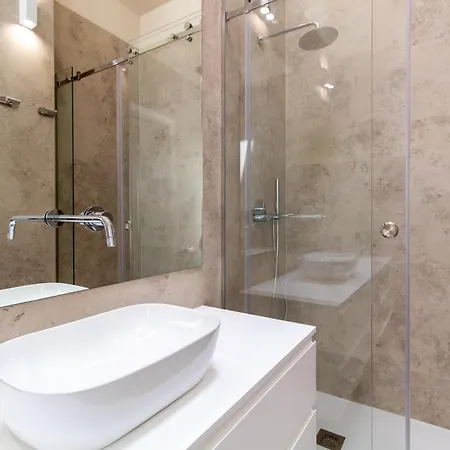 Coastal 3br Duplex W Terrace By Lovelystay Appartement